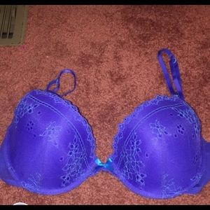 Xhilaration 36 C bra